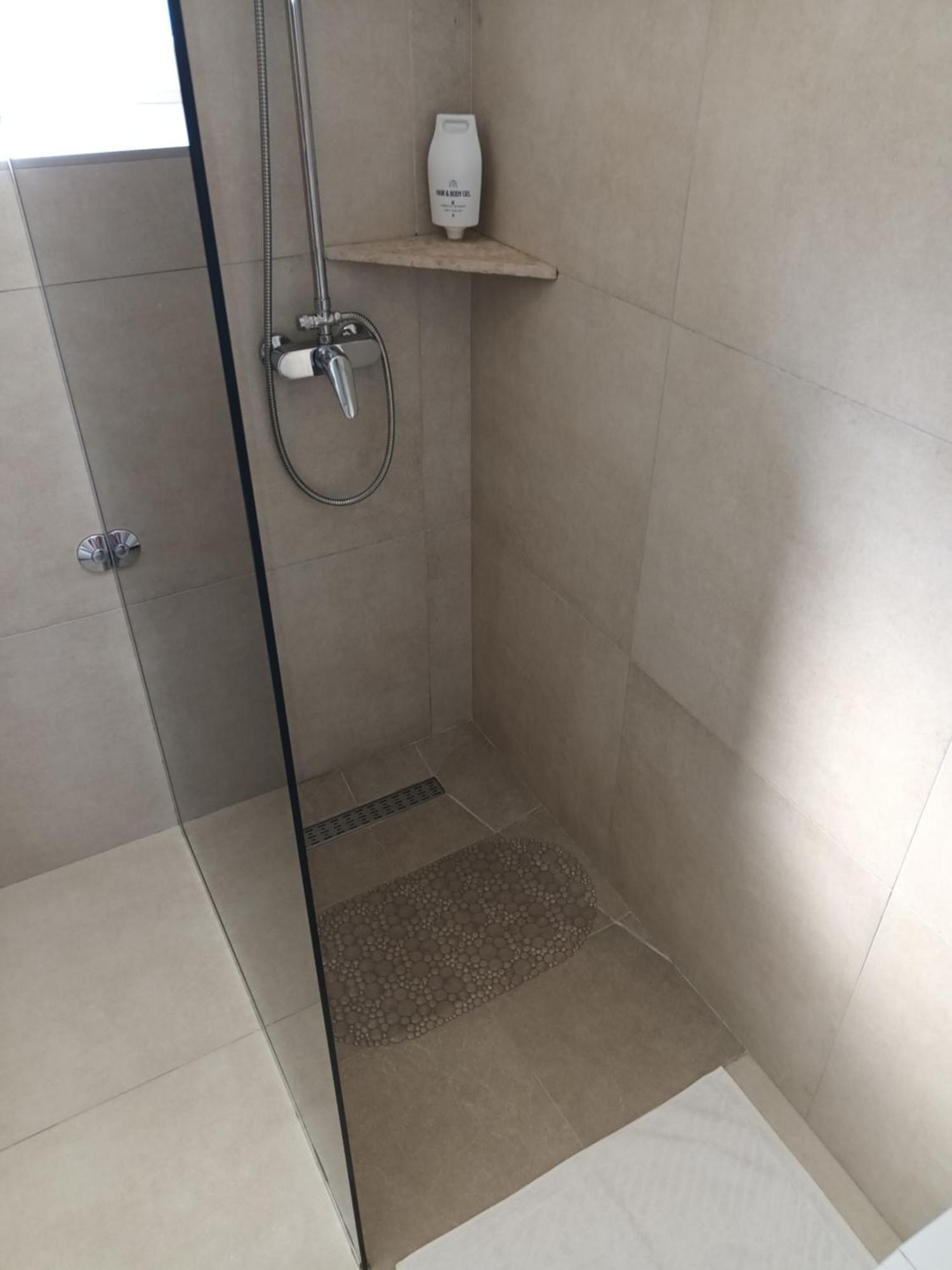 Lulic Apartment Labin  Bagian luar foto